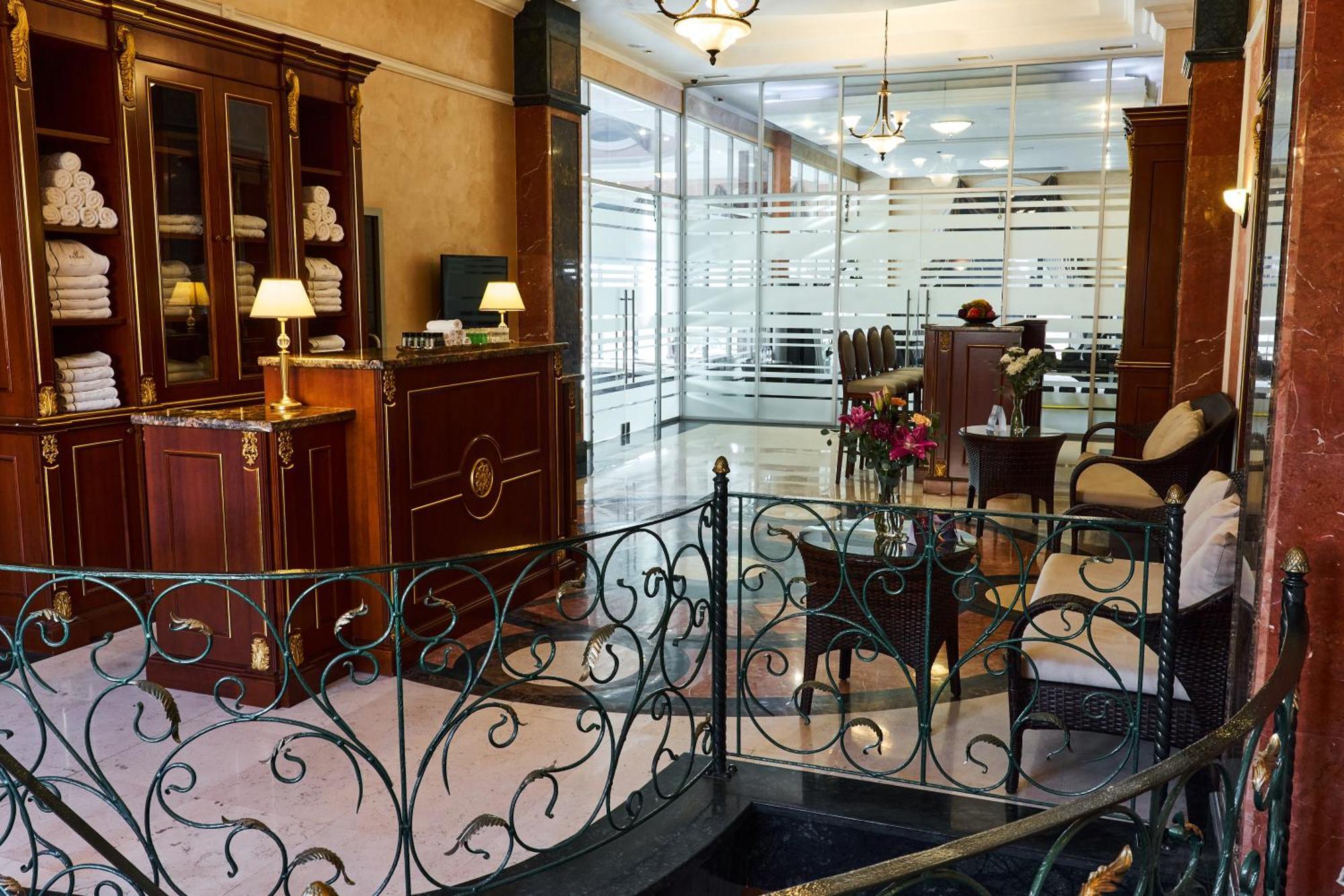 Kainar Hotel ชุมเกนท์ ภายนอก รูปภาพ