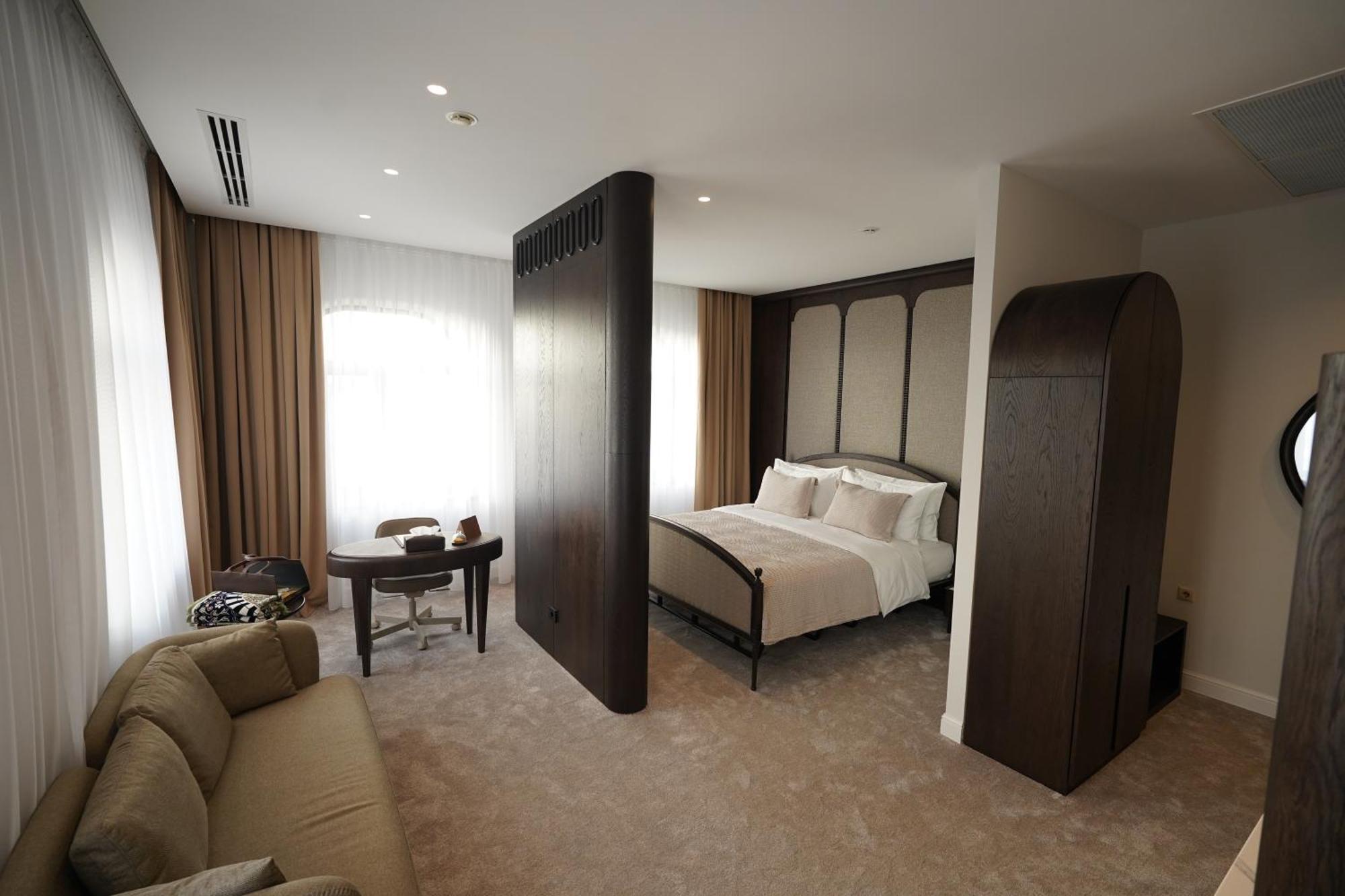 Kainar Hotel ชุมเกนท์ ภายนอก รูปภาพ